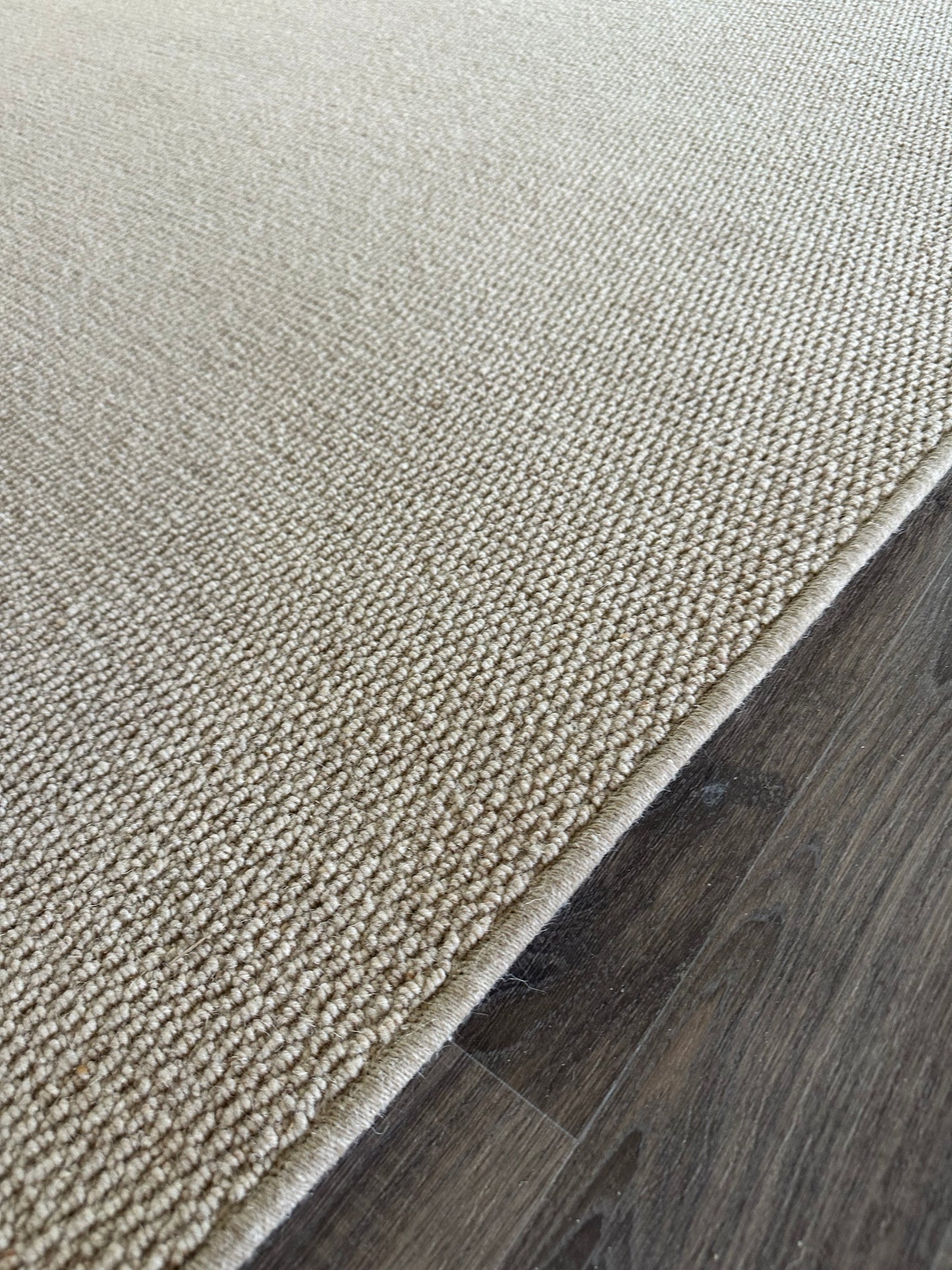 Pine 100% wool rug 188cm x 280cm