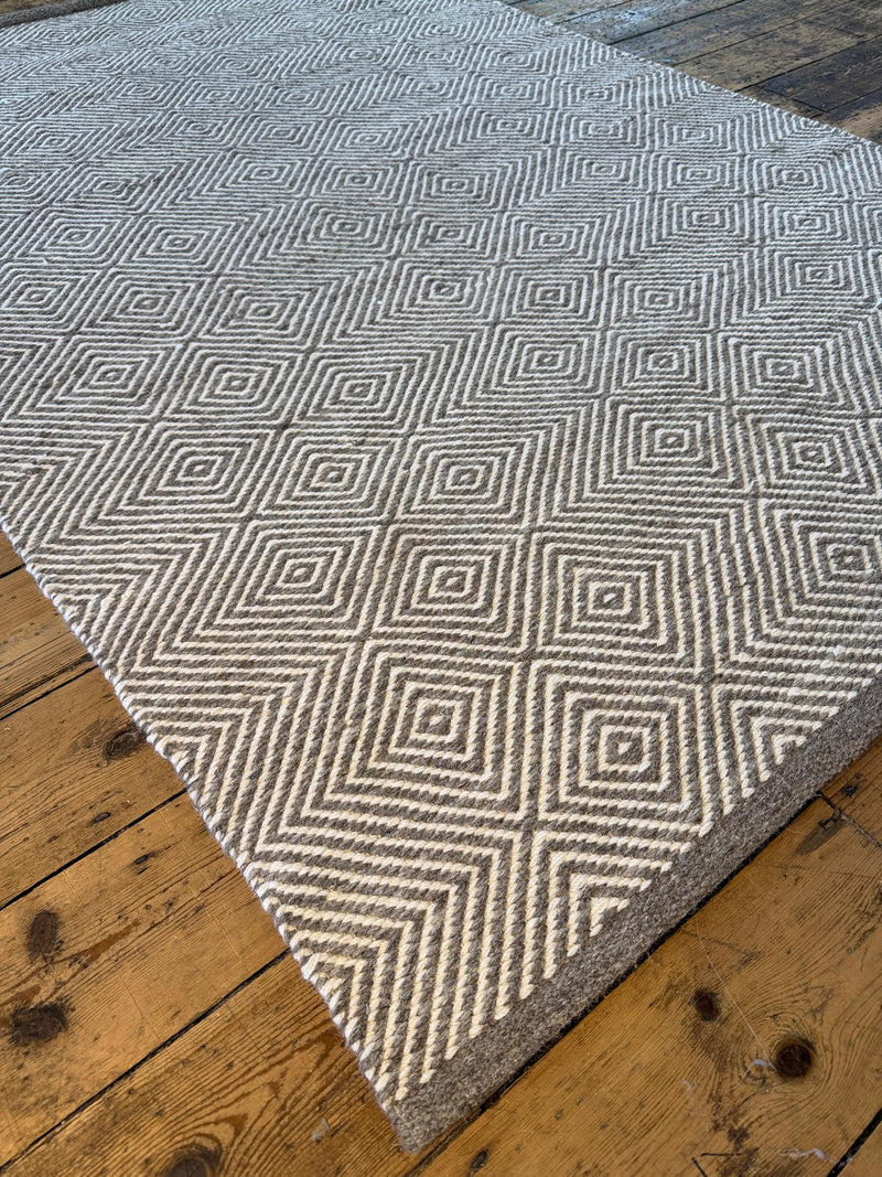 Estelle 100% handwoven wool 160cm x 230cm
