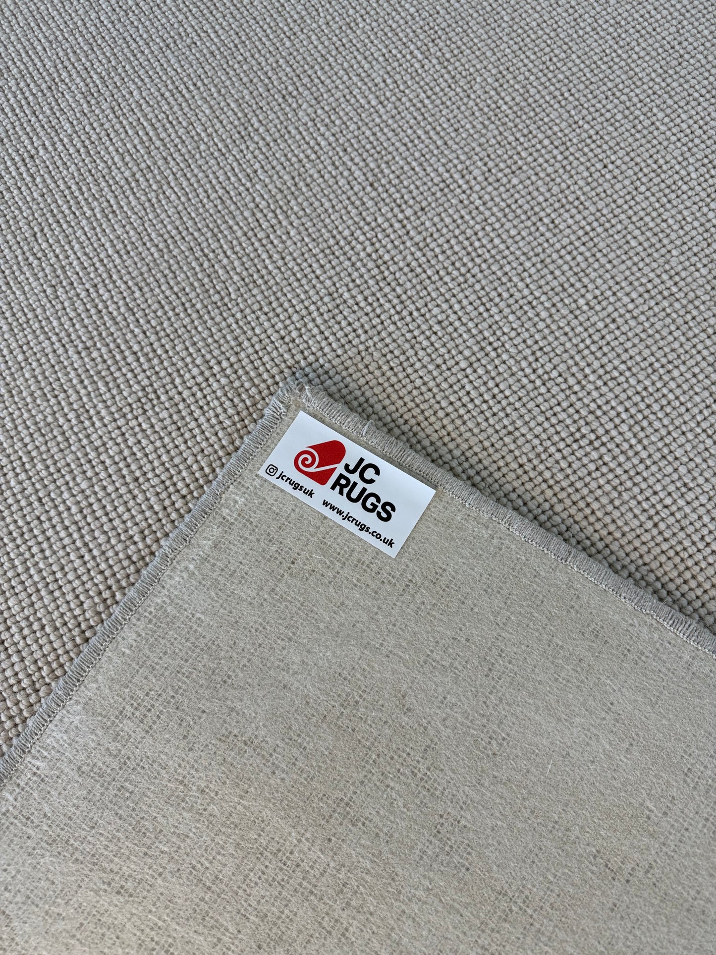 Whisper 100% wool rug 193cm x 290cm