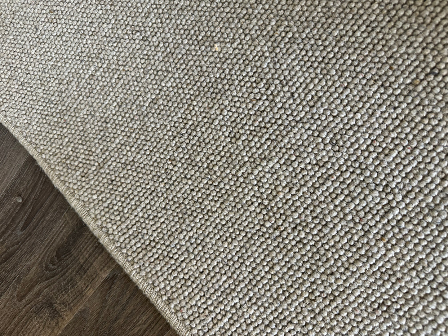 Pumice 100% wool rug 235cm x 328cm