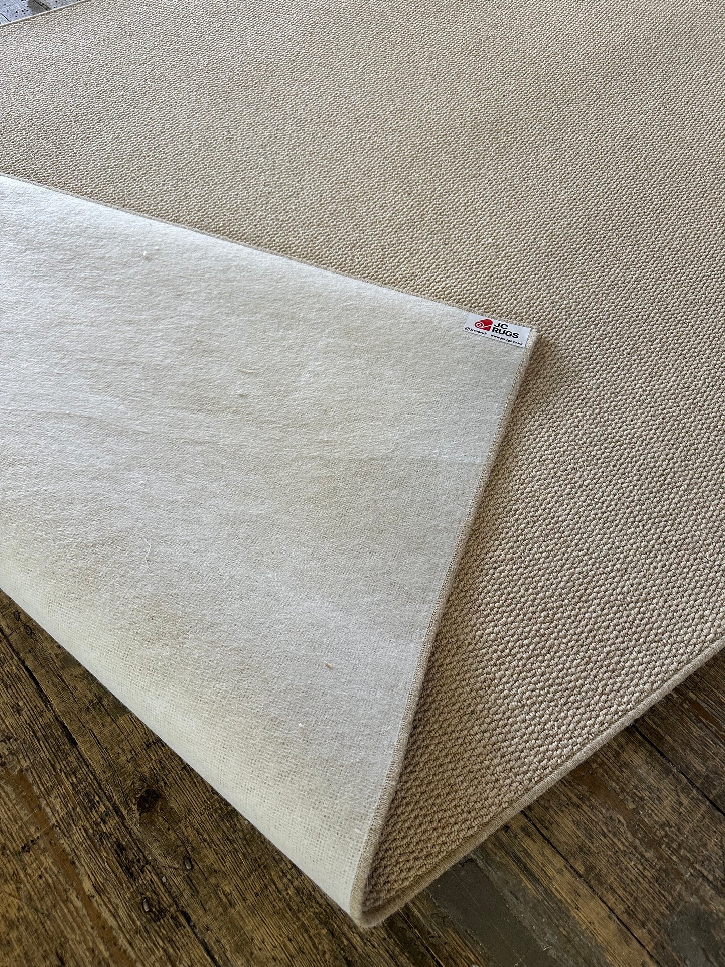 Pine 100% wool rug 188cm x 280cm
