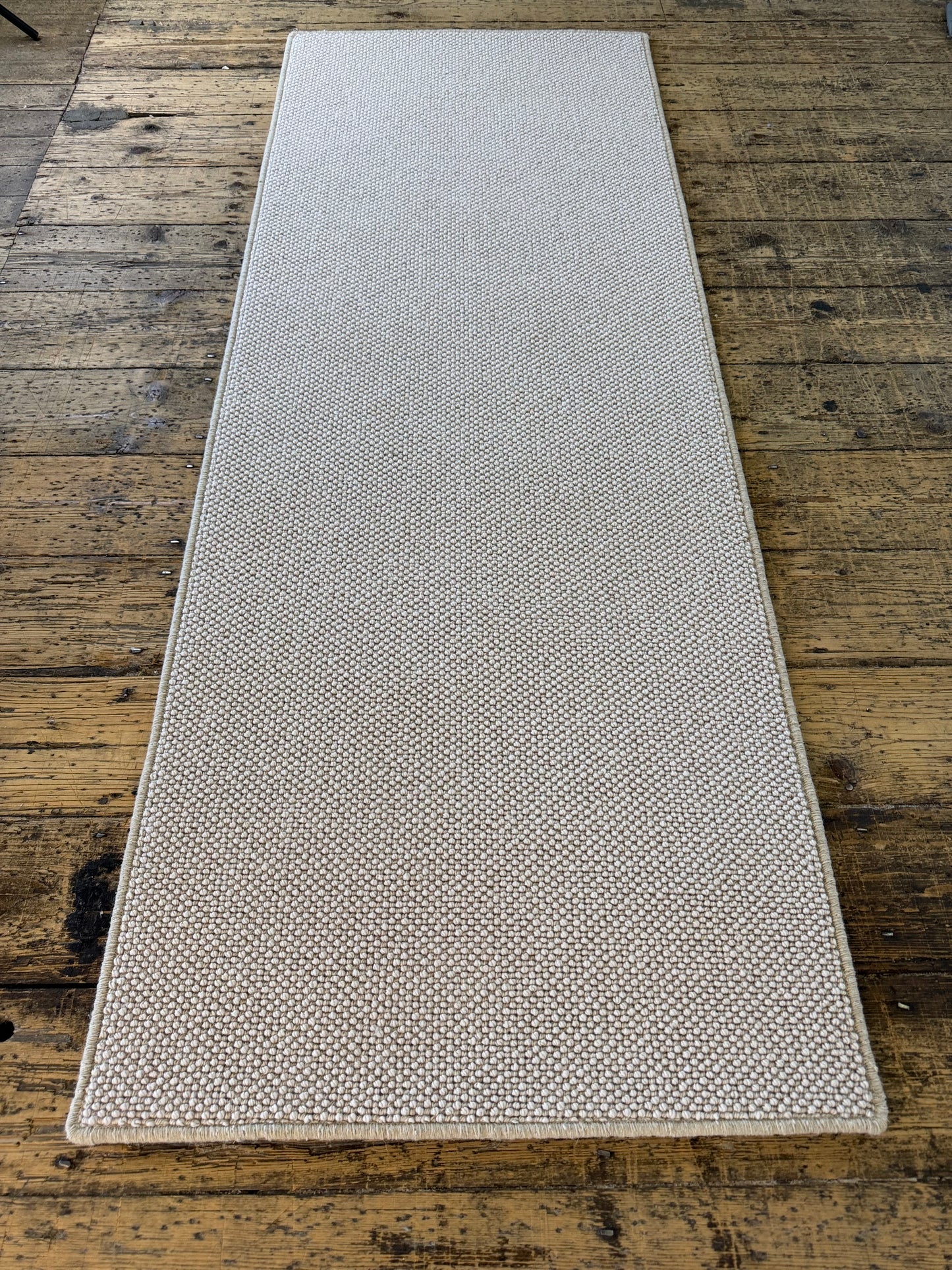 Oatridge 100% wool hallway runner 70cm x 190cm