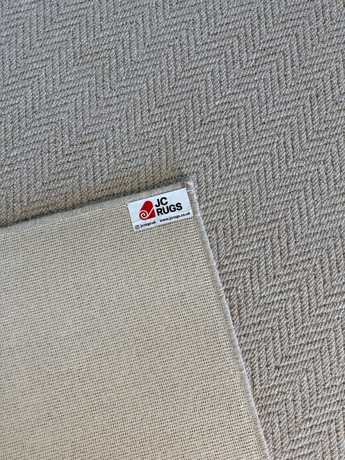 Harvest herringbone 100% wool rug 267cm x 270cm