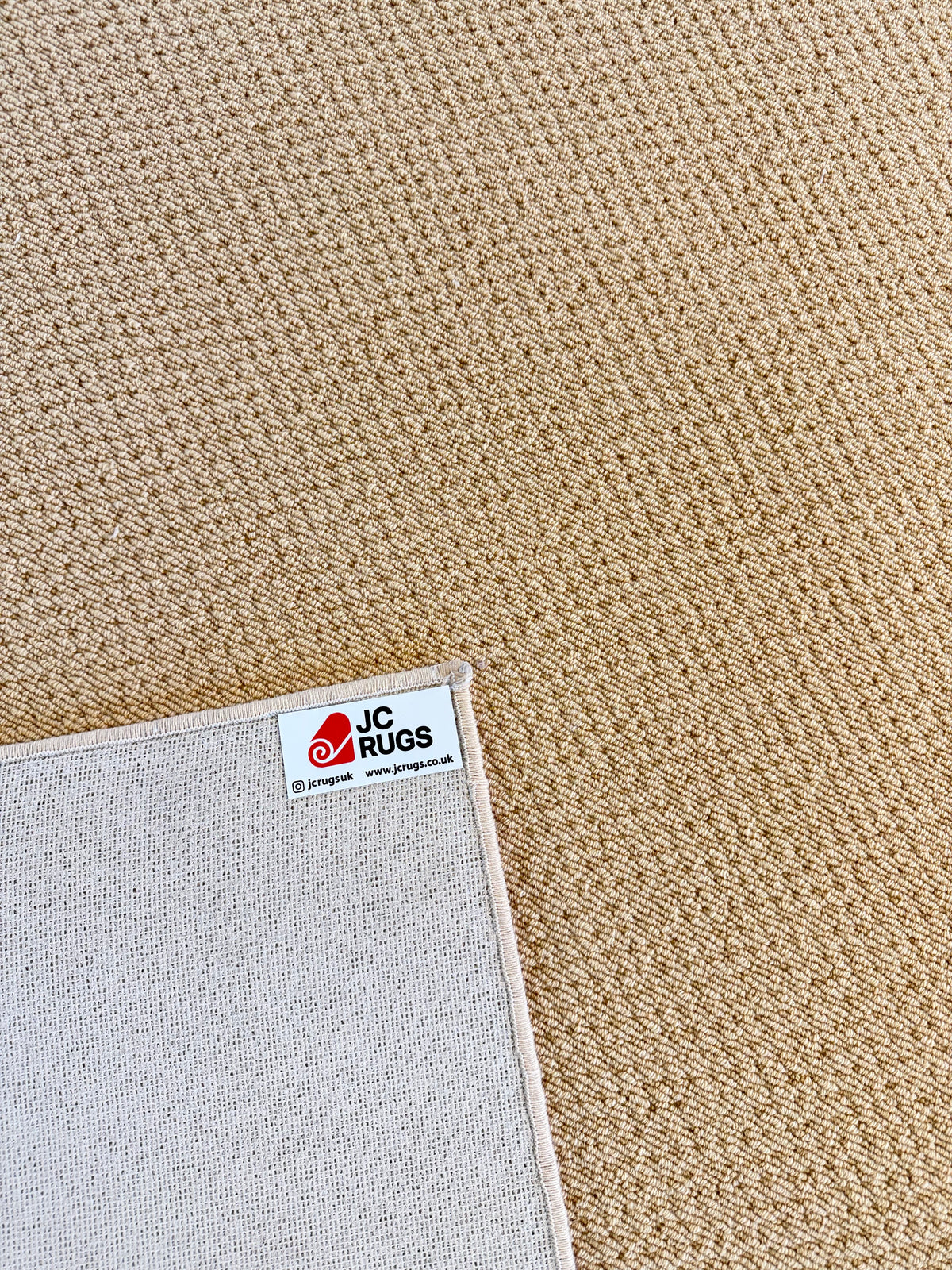 Mustard 100% wool rug 276cm x 330cm
