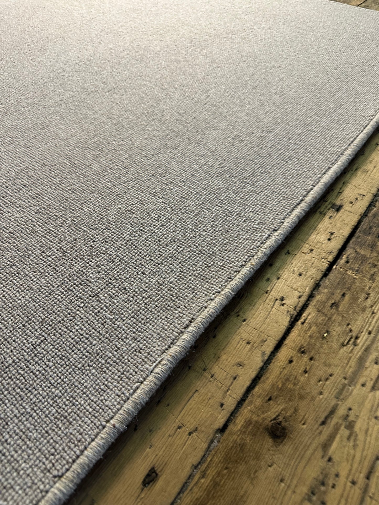 Fenwick 100% wool rug 160cm x 230cm