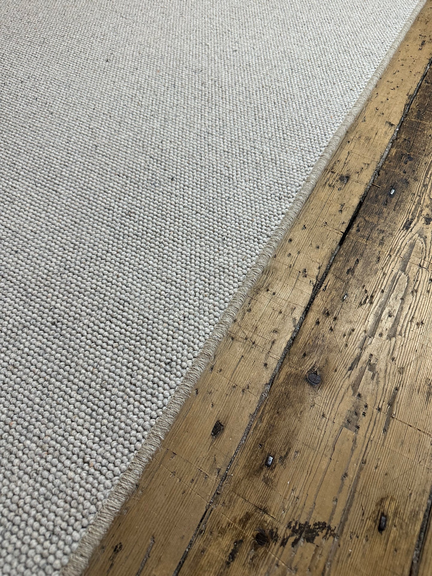 Nutmeg 100% wool rug 200cm x 300cm