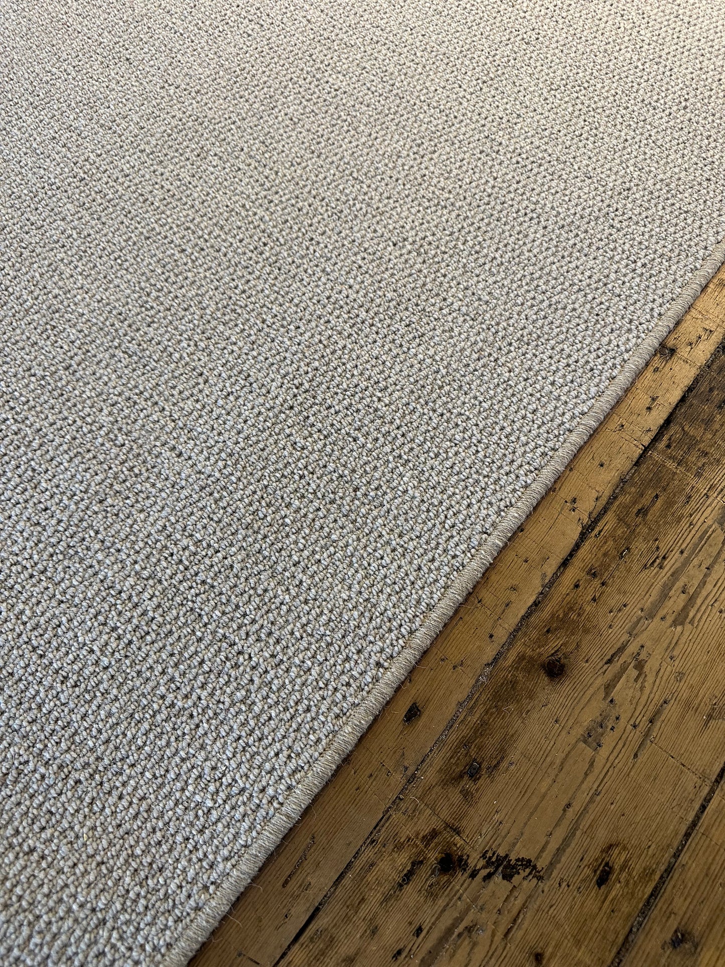 Mushroom 100% wool rug 221cm x 300cm