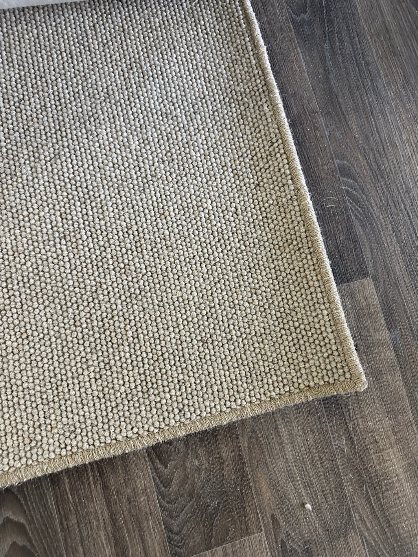 Nutmeg 100% wool rug 200cm x 300cm