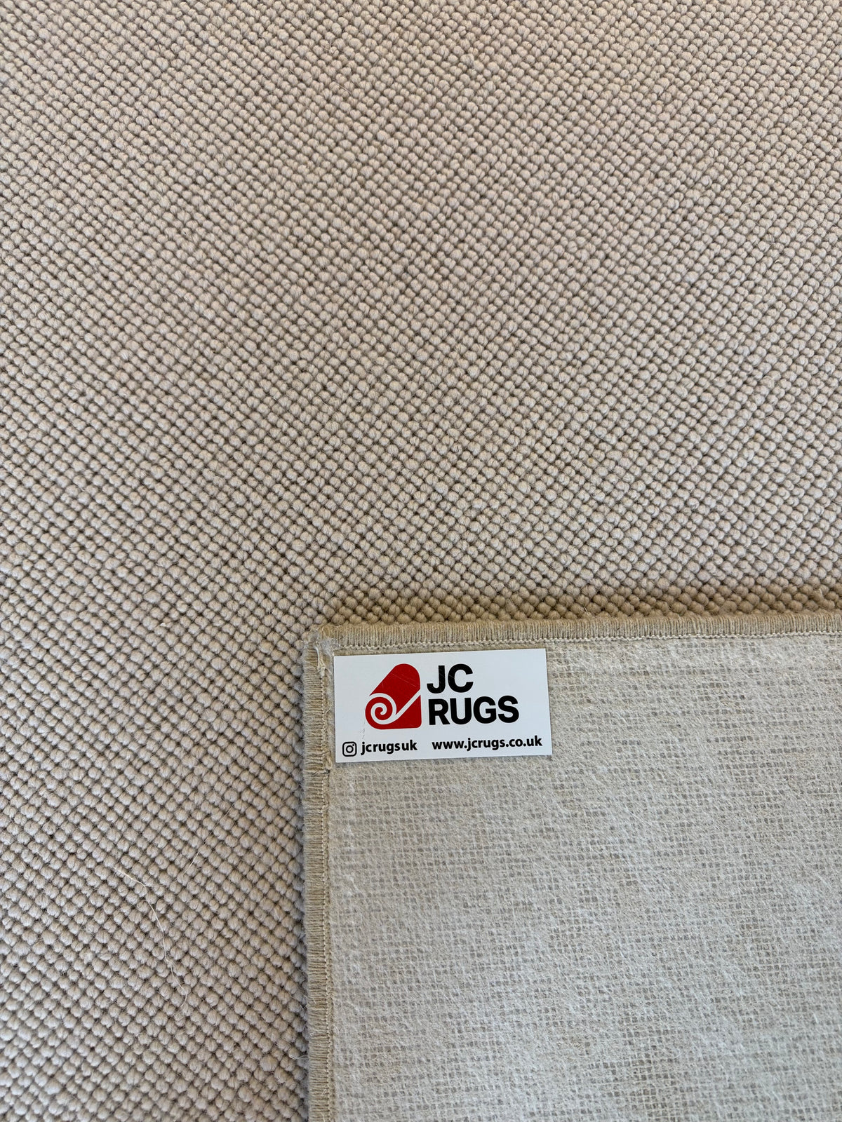Whisper 100% wool rug 210cm x 299cm