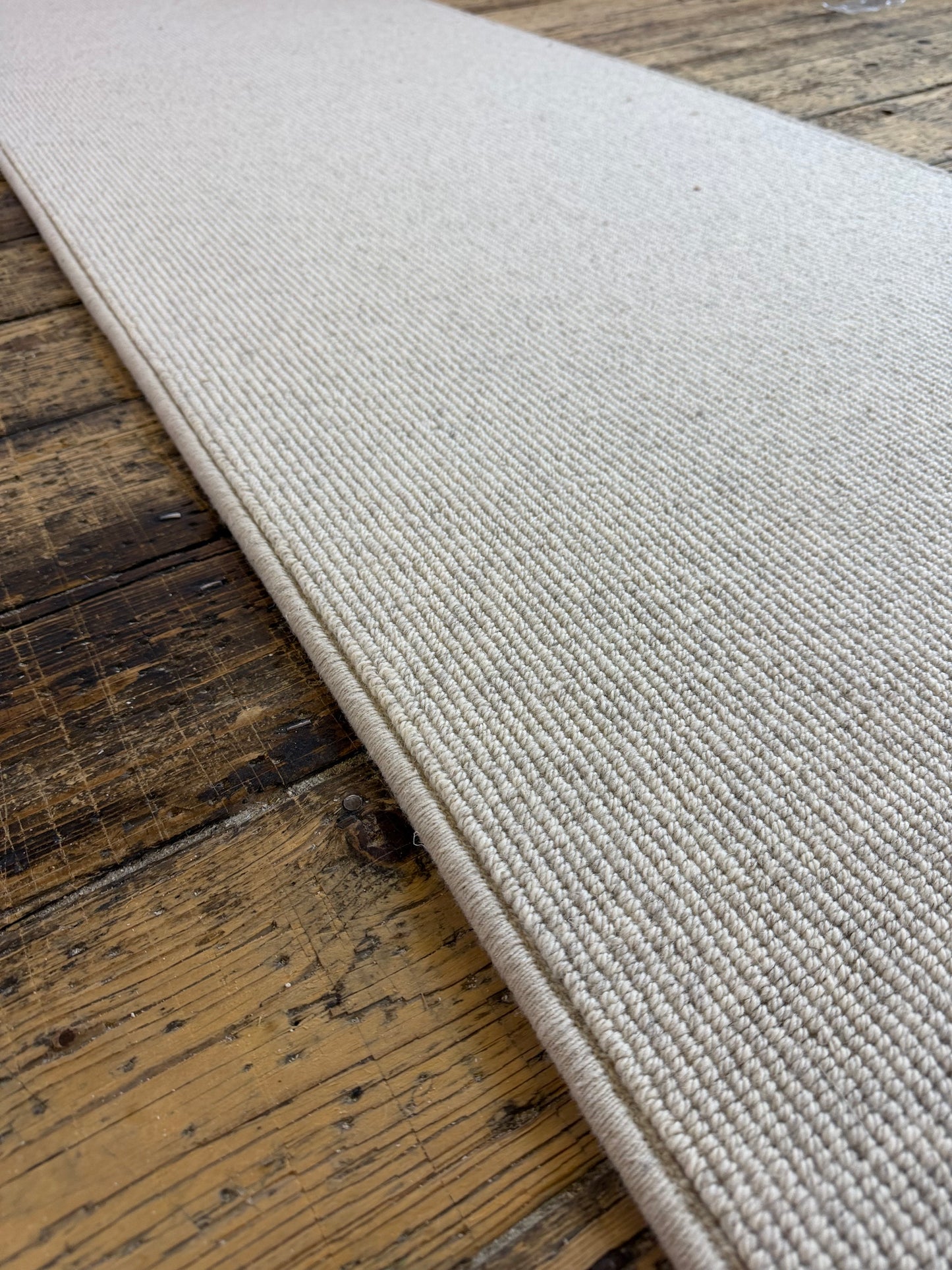 Tawny 100% wool hallway runner 70cm x 310cm