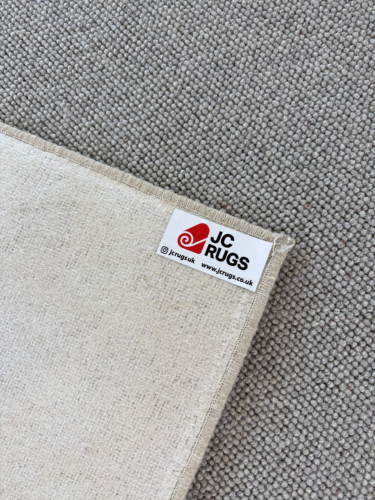 Dolphin grey 100% wool rug 200cm x 256cm