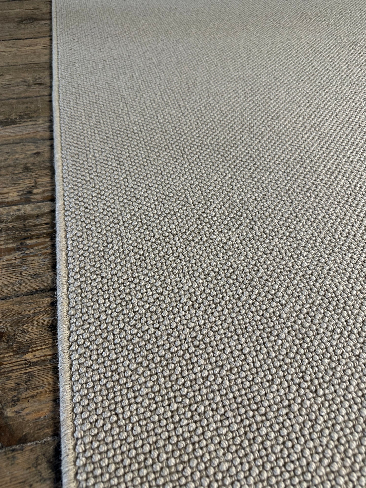 Harvest 100% wool rug 164cm x 230cm