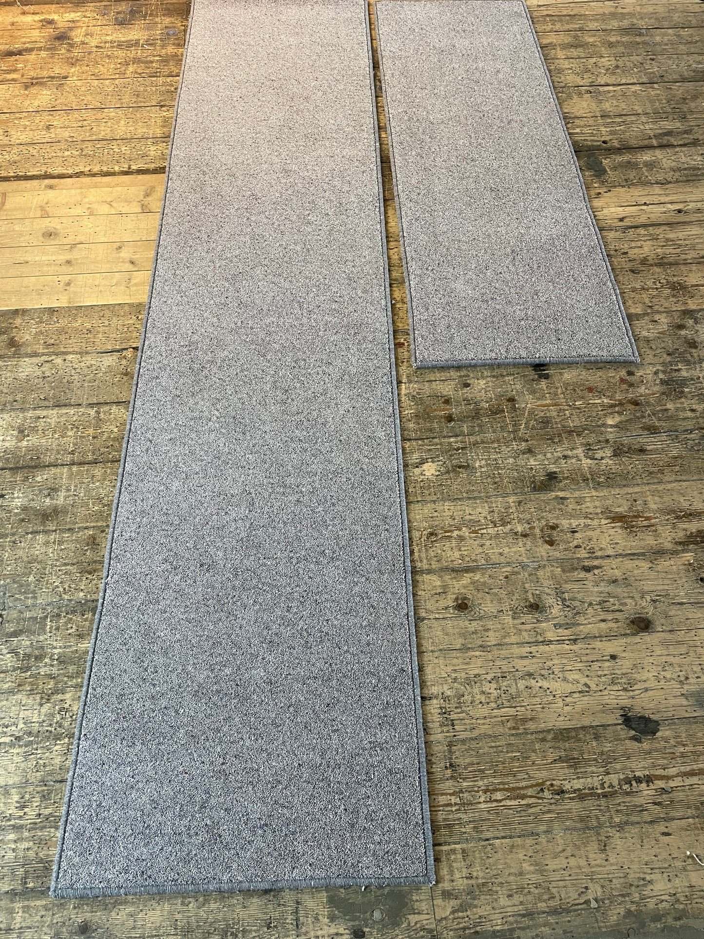 Grey fleck wool runner bundle