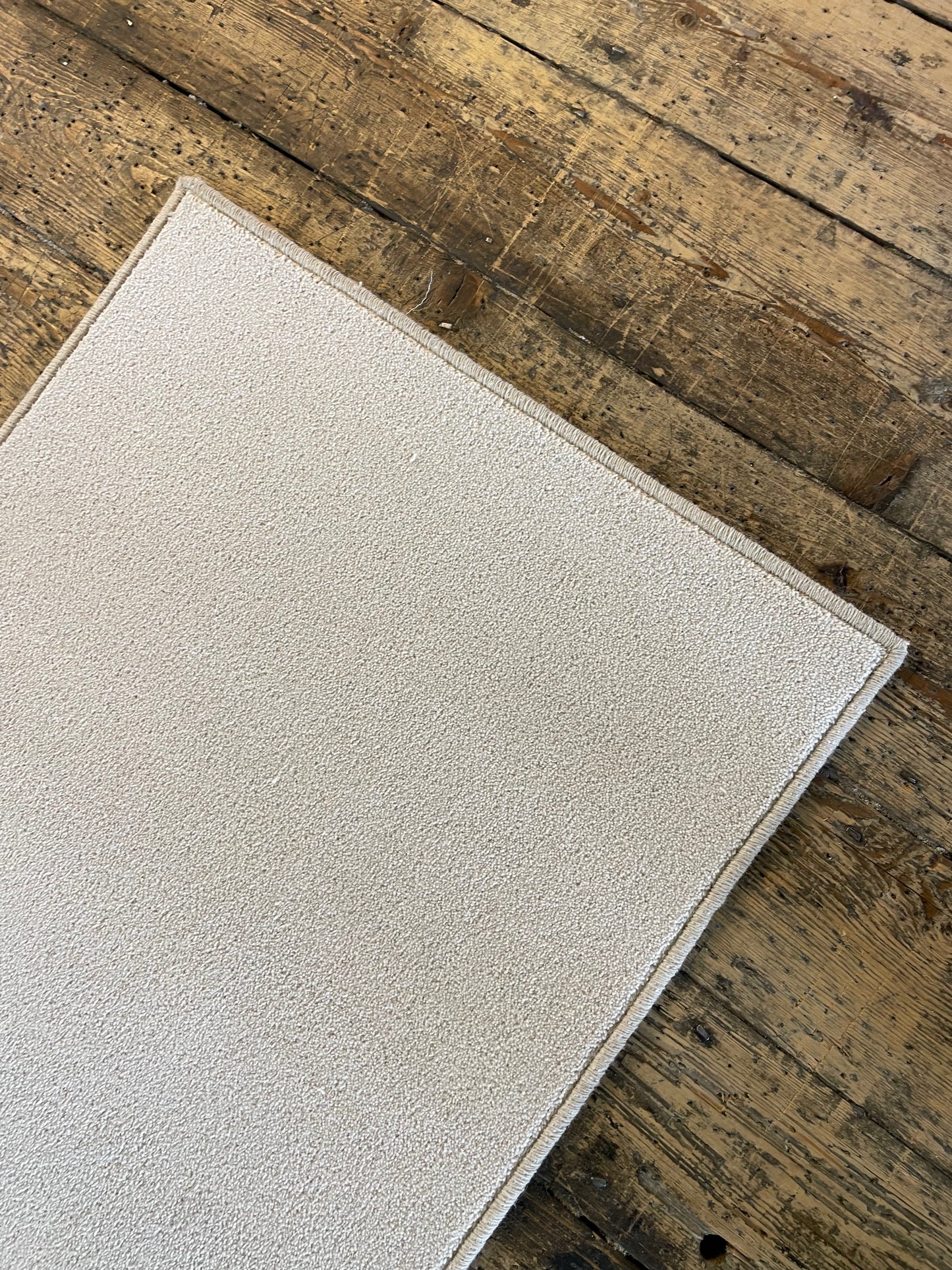 White cream hallway runner 66cm x 211cm