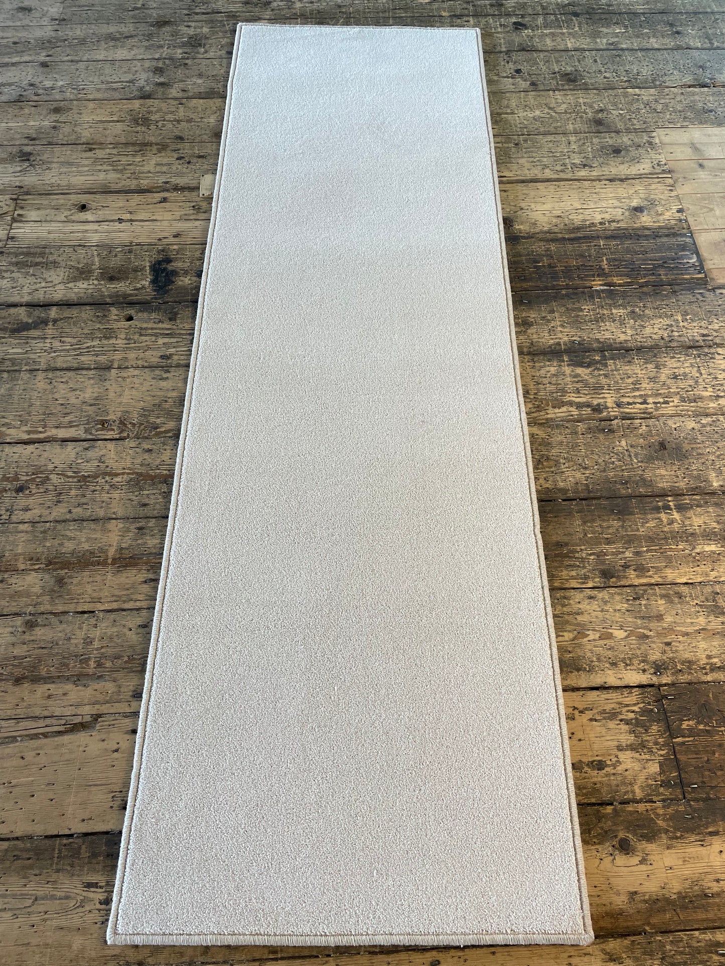 White cream hallway runner 66cm x 211cm