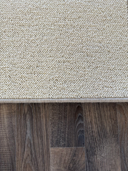 Blanc ivorie 100% wool rug 238cm x 350cm