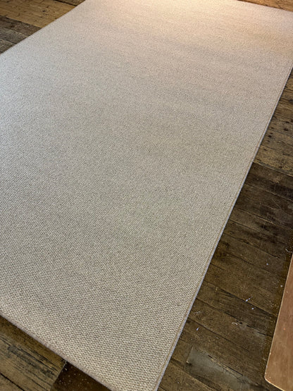 Oatcake 100% wool rug 210cm x 347cm