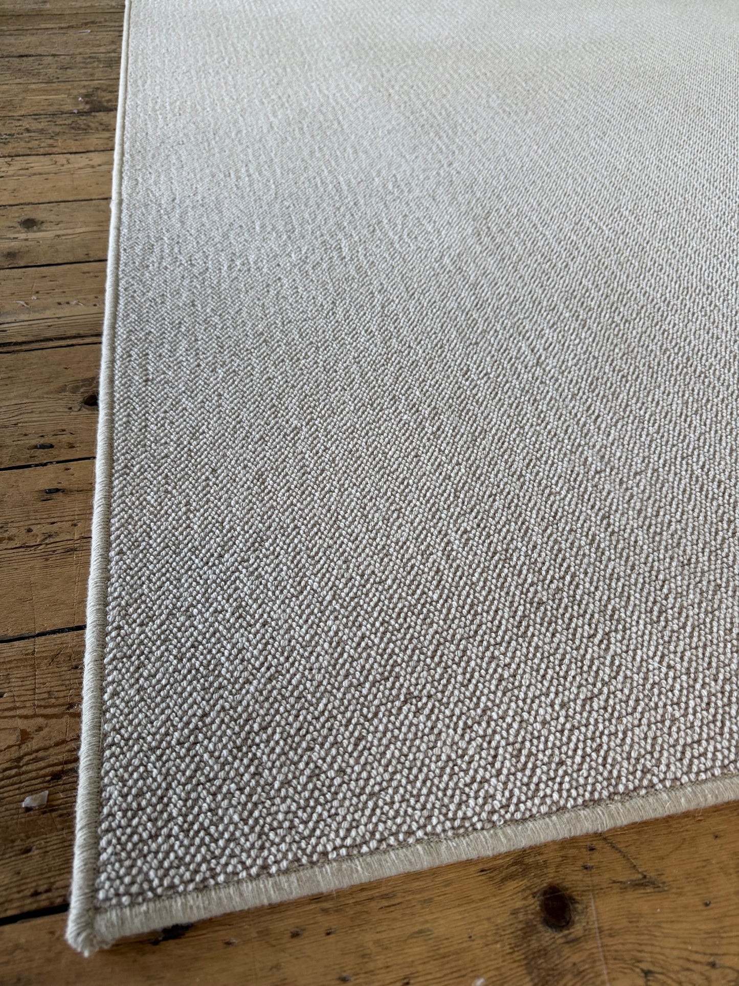Coffee&cream 100% wool rug 227cm x 326cm