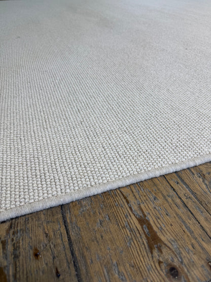 Royal view 100% wool rug 250cm x 348cm