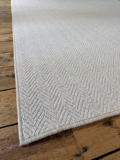 Aran Herringbone 100% wool rug 248cm x 338cm