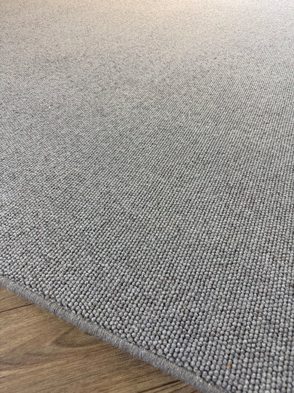 Dapper 100% wool rug 230cm x 330cm