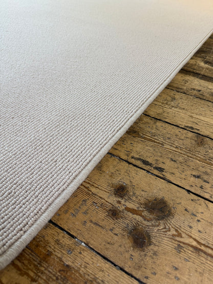 Champagne 100% wool rug 210cm x 300cm