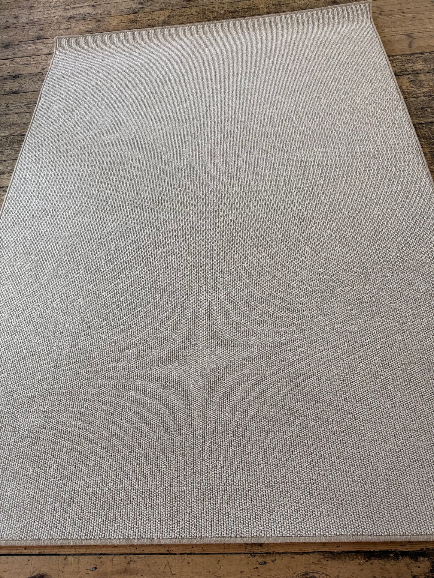 Royal view 100% wool rug 170cm x 240cm