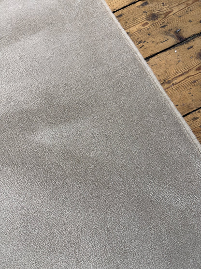 Mushroom silk 100% polypropylene rug 260cm x 360cm