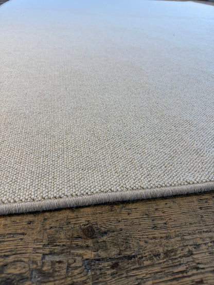 Lapwing 100% wool rug 240cm x 340cm