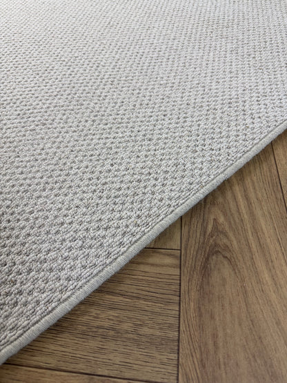 Tones 100% wool rug 160cm x 240cm