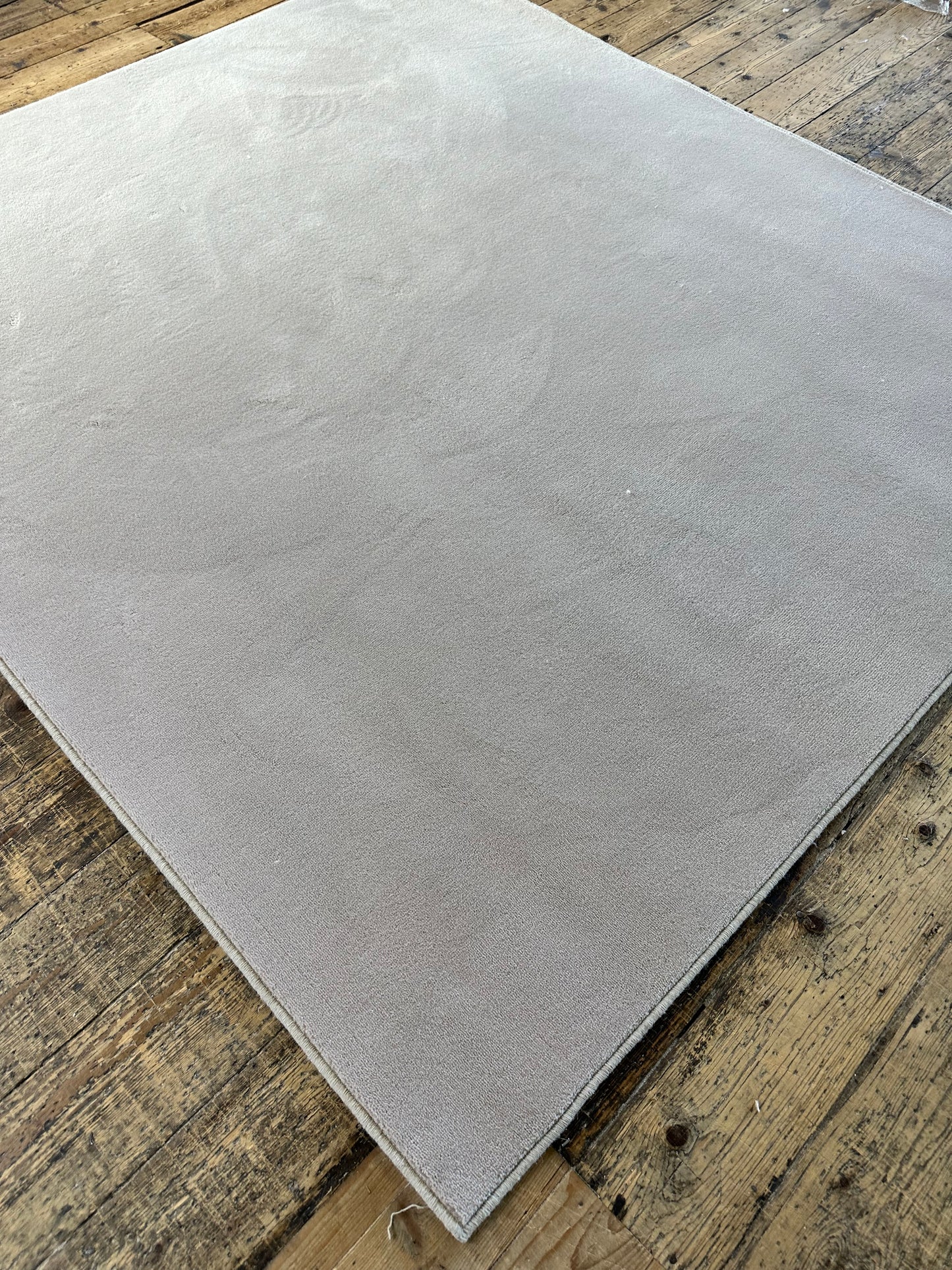 Mushroom velvet wool rug 201cm x 233cm