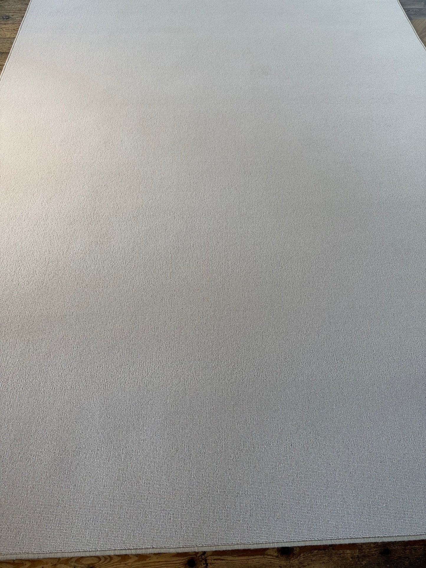 Pebble 100% wool rug 256cm x 343cm