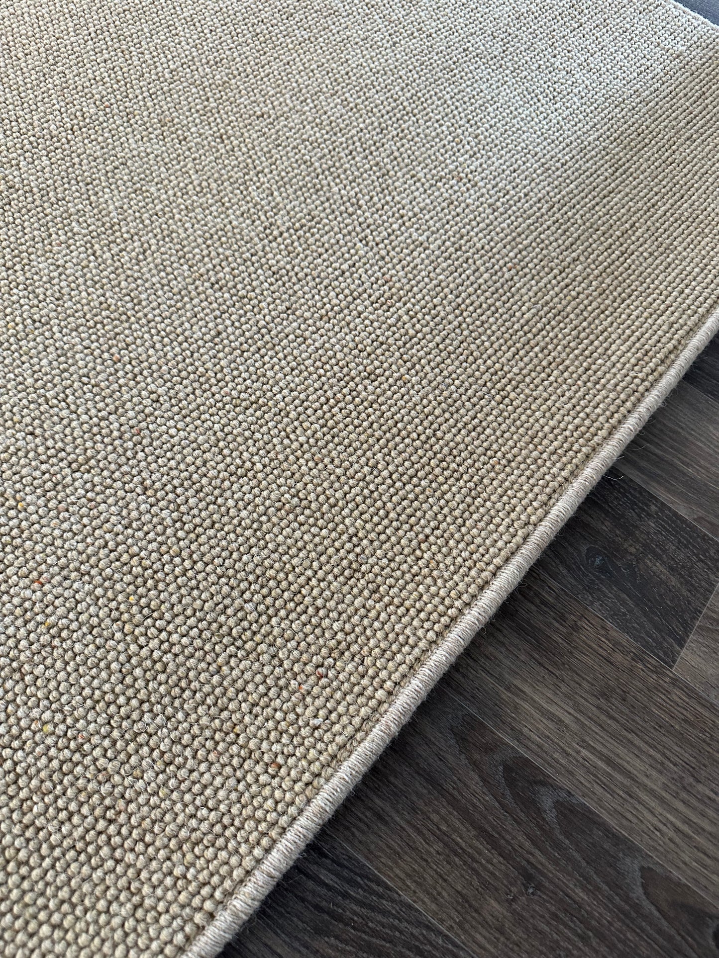 Honey gold 100% wool rug 190cm x 260cm
