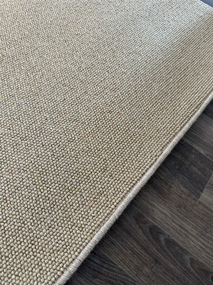Honey gold 100% wool rug 190cm x 260cm