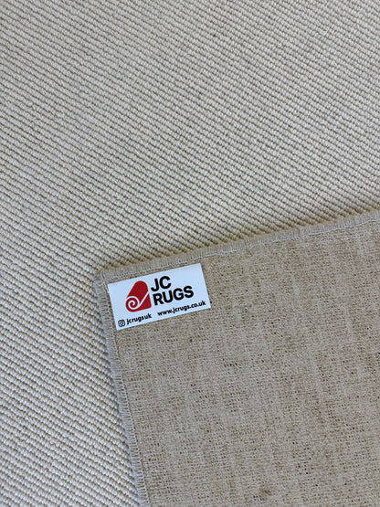 Tawny 100% wool rug 240cm x 340cm