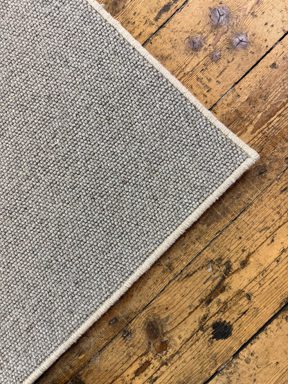 Pewter 100% wool rug 239cm x 273cm