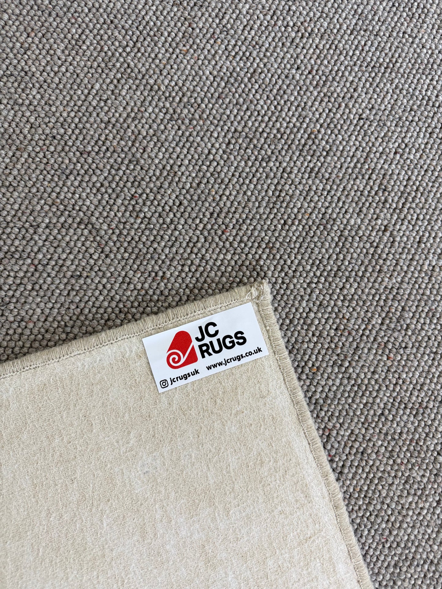 Pewter 100% wool rug 274cm x 358cm