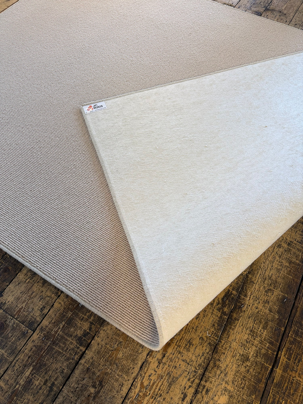 Champagne 100% wool rug 180cm x 280cm