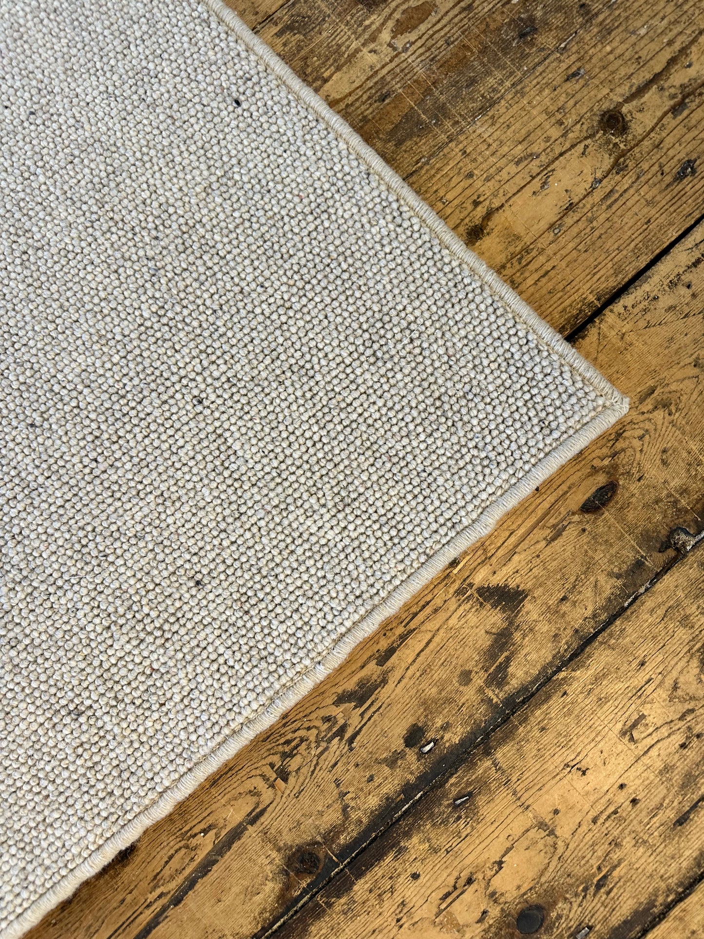 Pumice 100% wool rug 190cm x 290cm