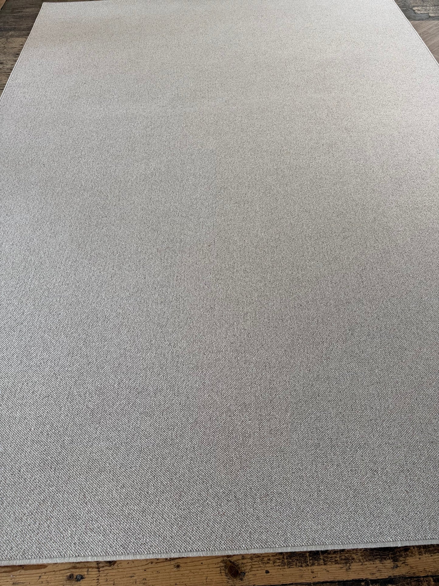 Flaxen 100% wool rug 260cm x 360cm
