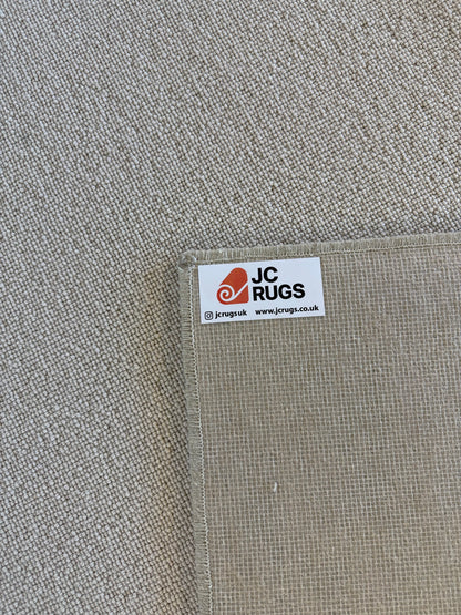 Flake 100% wool rug 215cm x 215cm