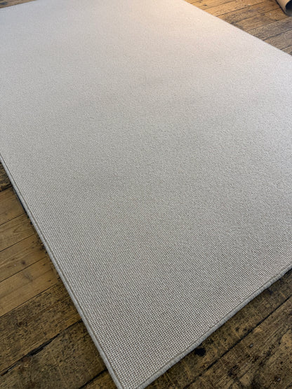 Whisper 100% wool rug 193cm x 290cm