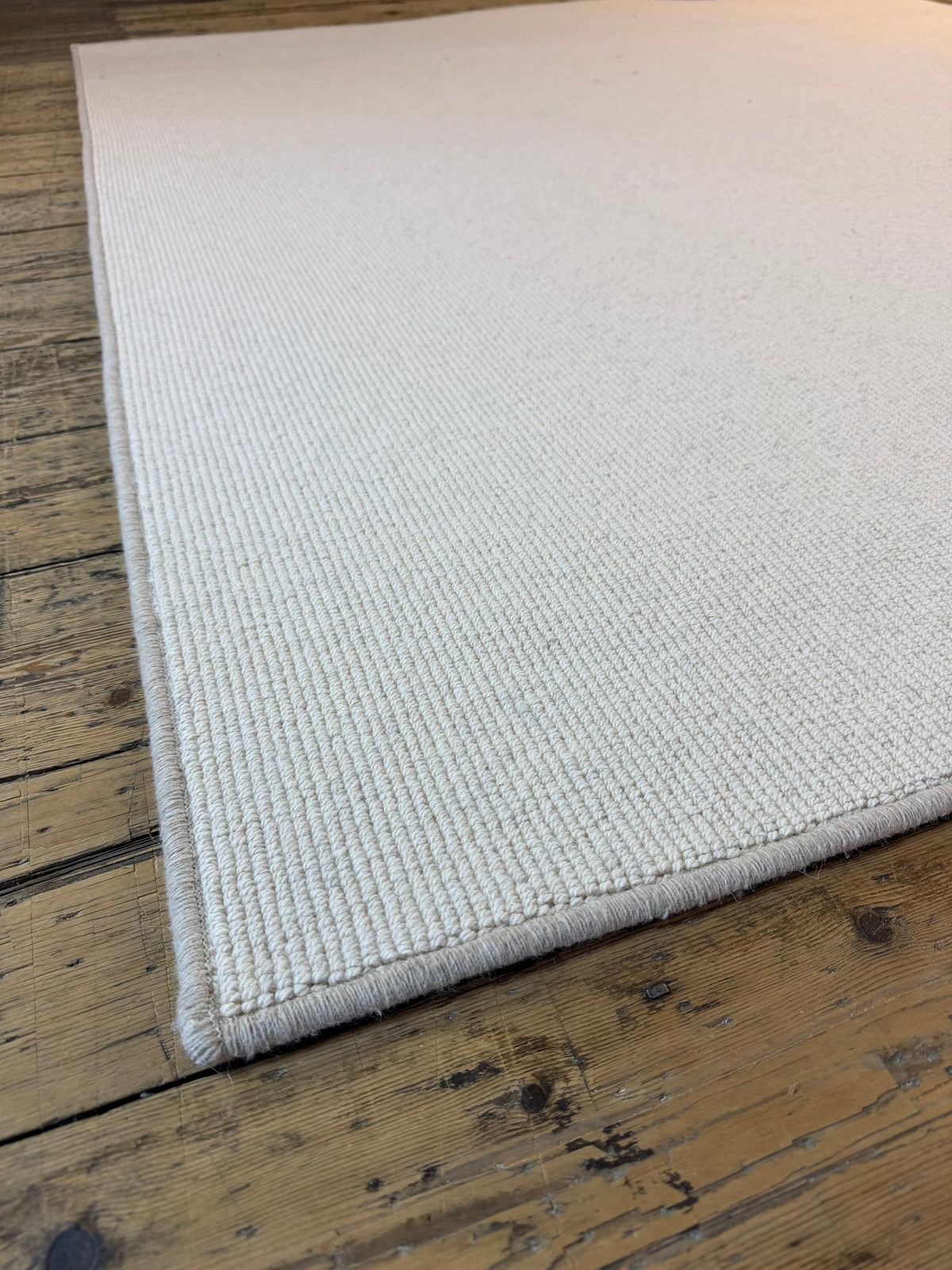 Tawny 100% undyed wool rug 200cm x 220cm