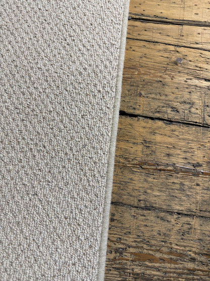 Tones 100% wool rug 160cm x 240cm
