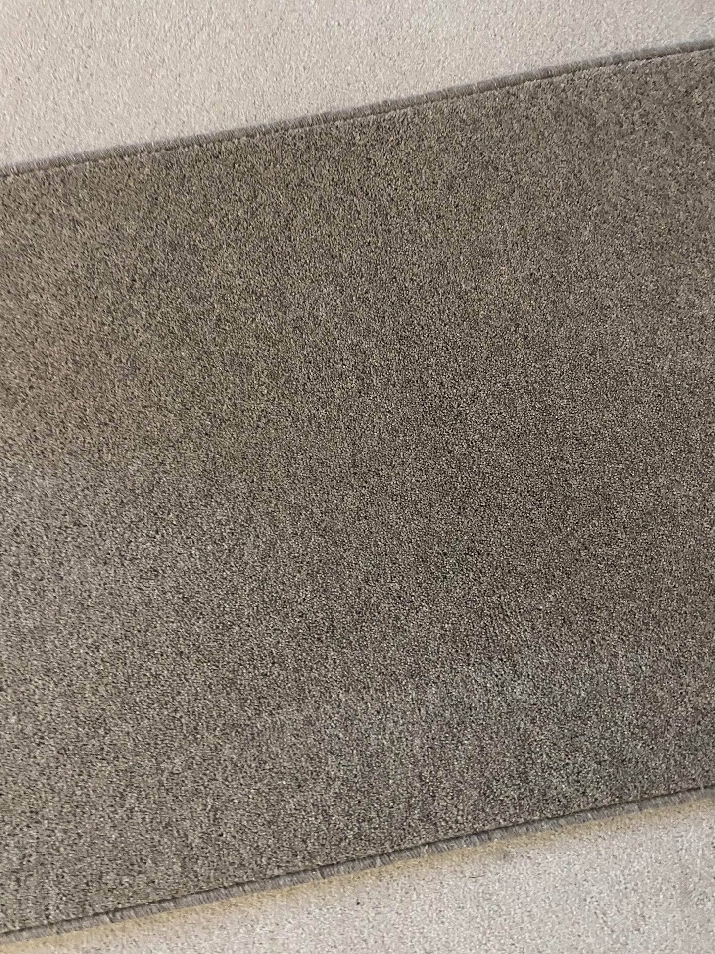 Grey wool runner 65cm x 200cm