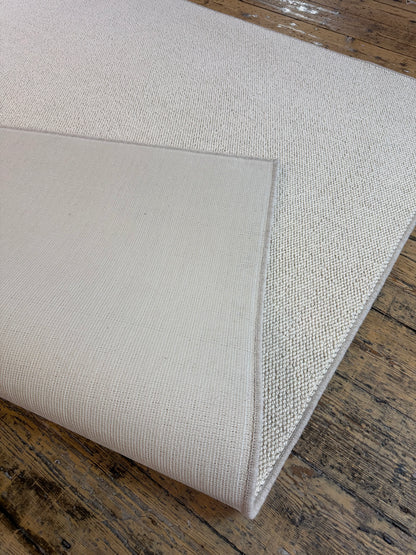 Eagle 100% undyed wool rug 200cm x 250cm