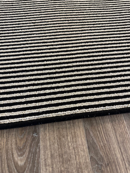 Oreo 100% wool rug 199cm x 235cm