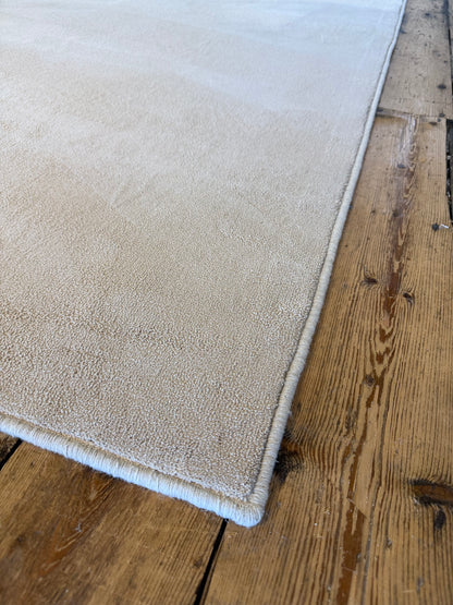 Mohair 100% polypropylene rug 240cm x 340cm