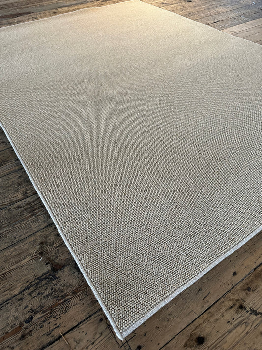 Honey gold 100% wool rug 190cm x 260cm