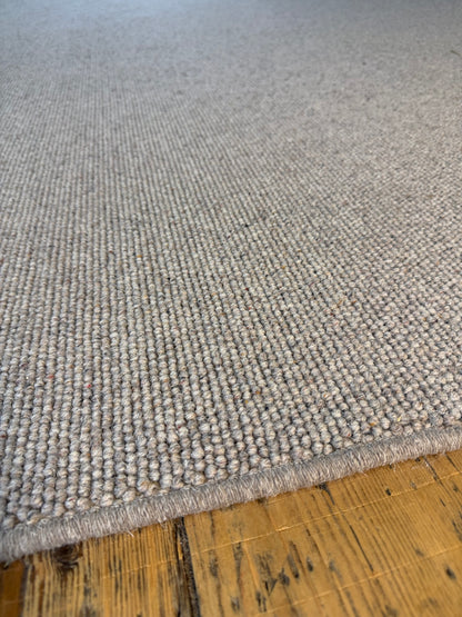 Dapper 100% wool rug 260cm x 360cm